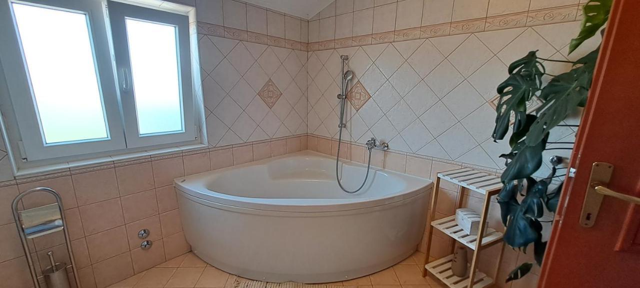 אומאג Villa Agava מראה חיצוני תמונה