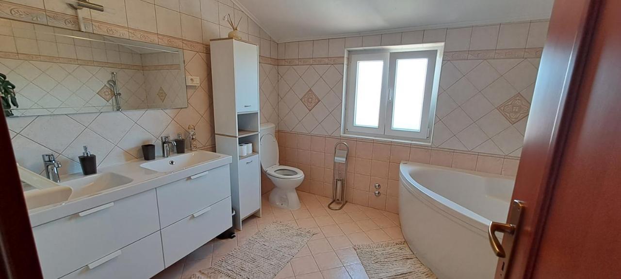 אומאג Villa Agava מראה חיצוני תמונה